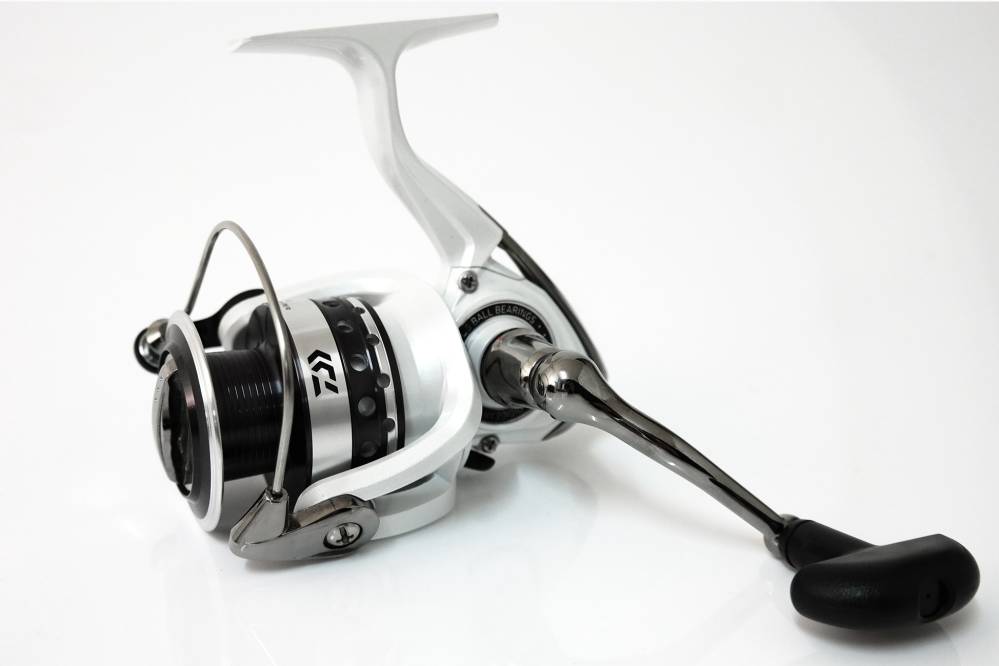 Kołowrotek Daiwa Laguna E 4000B 